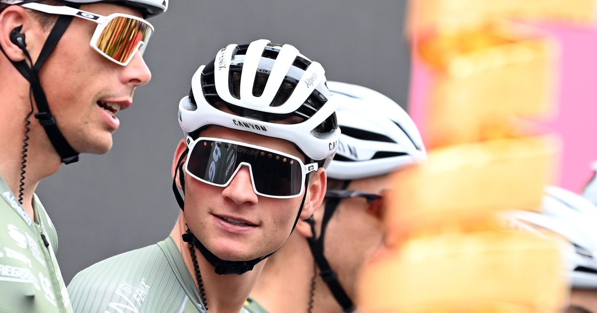 LIVE Giro: Kansen voor Van der Poel in lastige overgangsrit