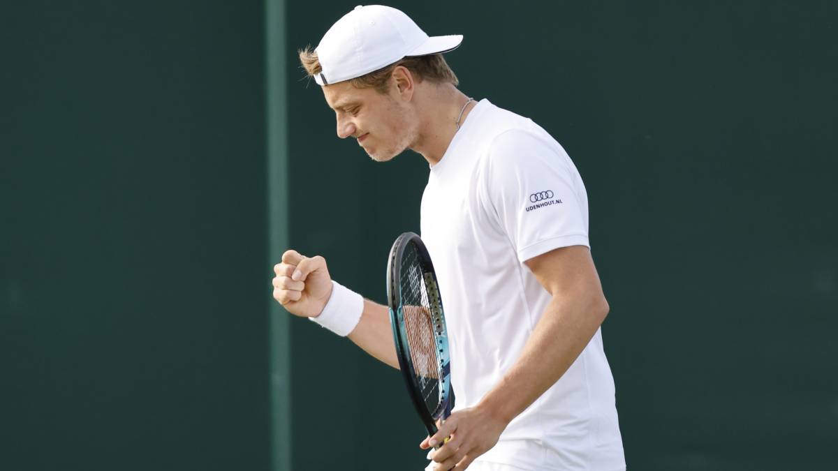 Van Rijthoven en Griekspoor bereiken tweede ronde op Wimbledon