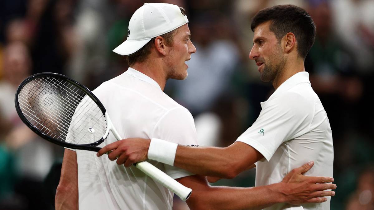 Tennissprookje Van Rijthoven voorbij: Djokovic is hem de baas op Wimbledon