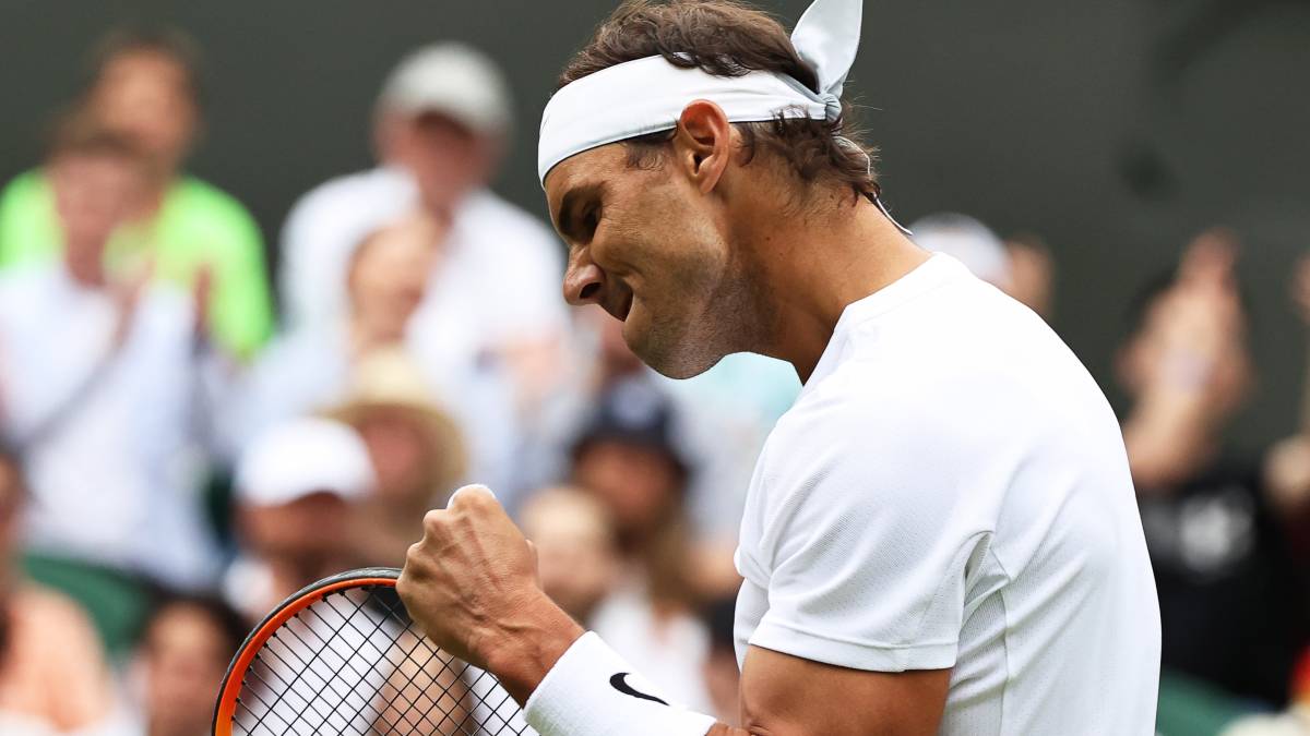 Geblesseerde Nadal knokt zich op Wimbledon naar halve finales en treft Kyrgios