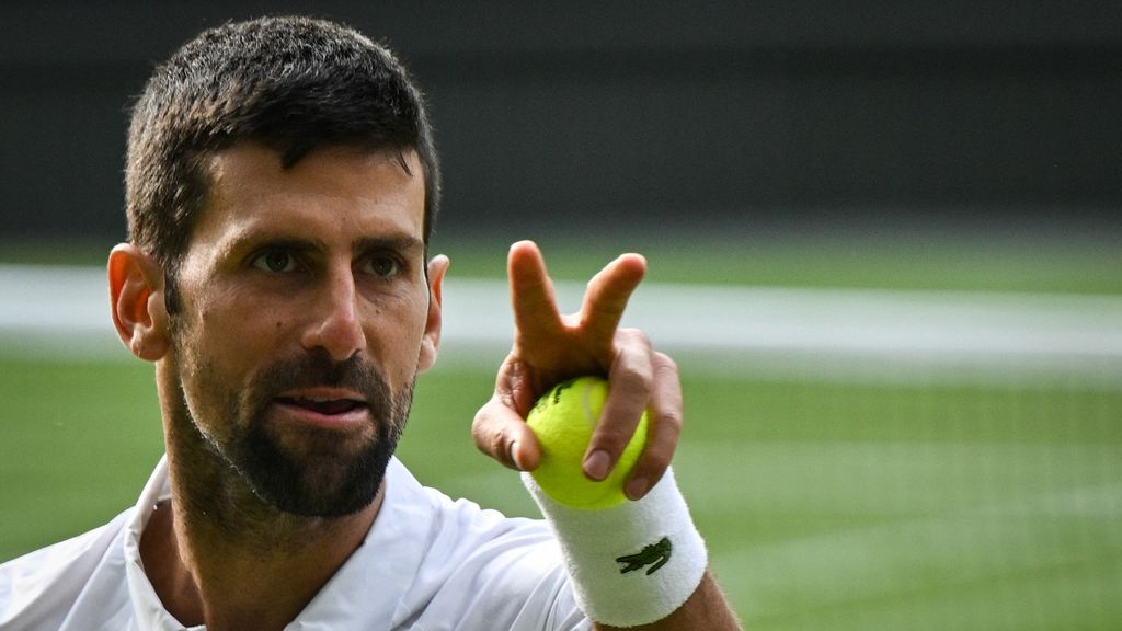 Djokovic viert terugkeer in enkelspel op Amerikaanse bodem met eenvoudige zege