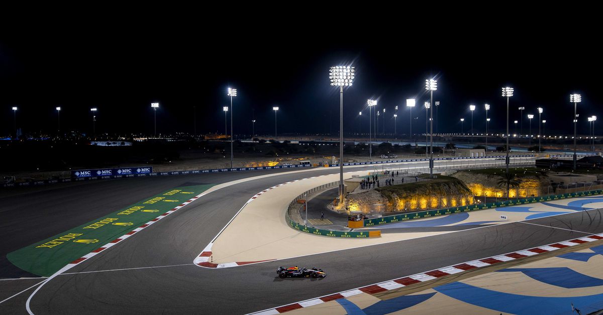 Max Verstappen oppermachtig in eerste grand prix van het nieuwe seizoen in Bahrein